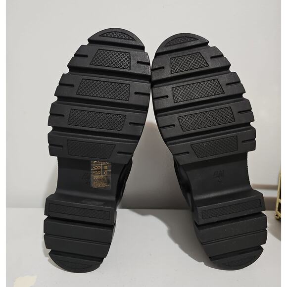 NEW H&M Warm Lined Padded Boots Womens 9.5 Chunky Platform Black - Picture 10 of 16
